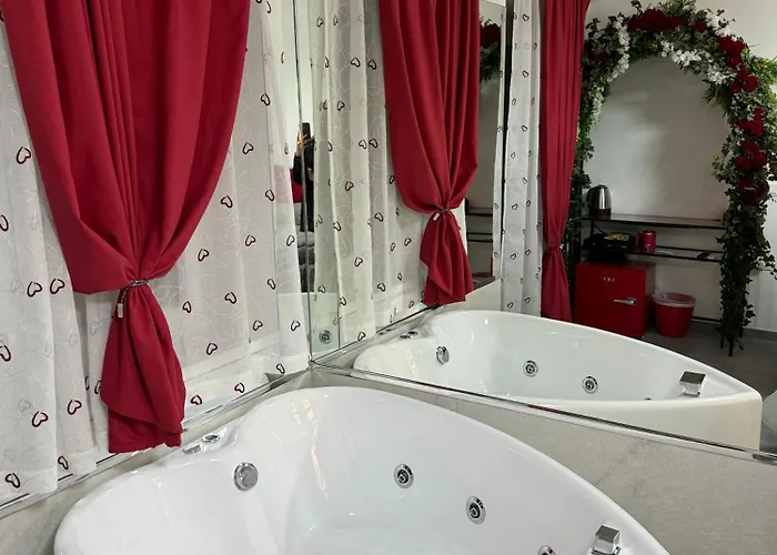 Jacuzzi Vatican Museum בית הארחה