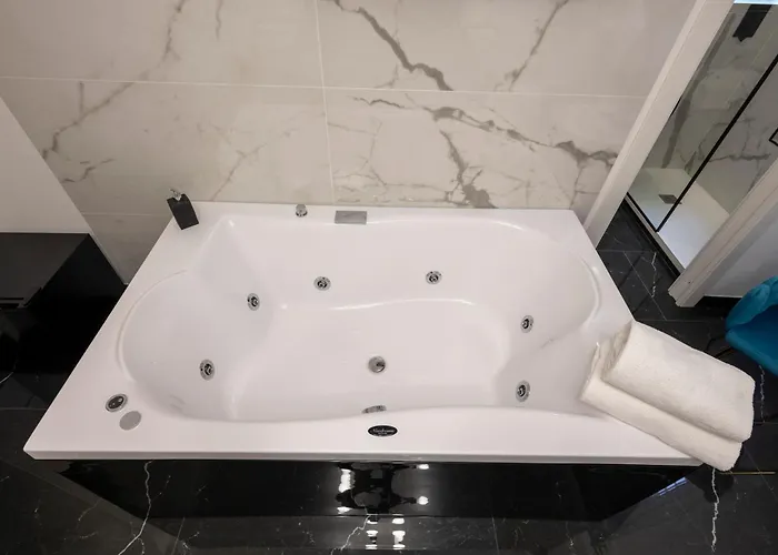 Jacuzzi Vatican Museum 4*
